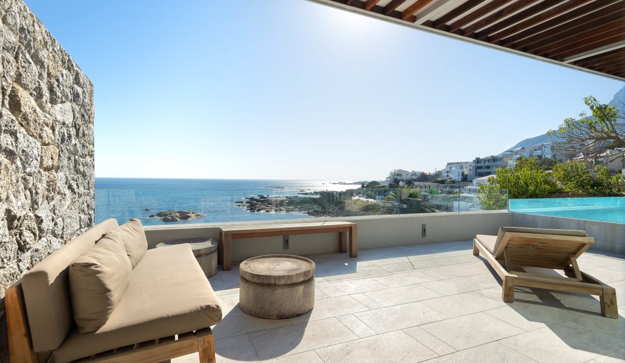 Camps Bay Apartment For Rent - 201 Rock