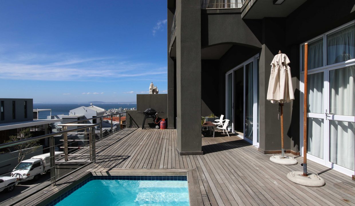 25 Arcadia Road, Fresnaye 1MB-38