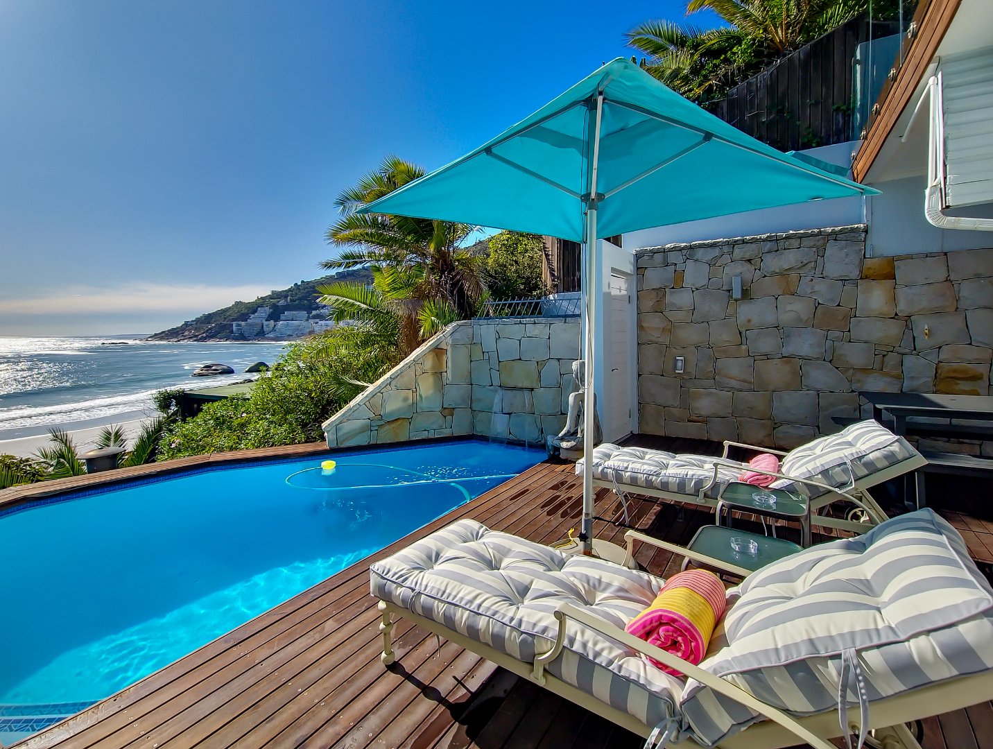 Clifton Bungalow with Amazing Views on the Beach Front