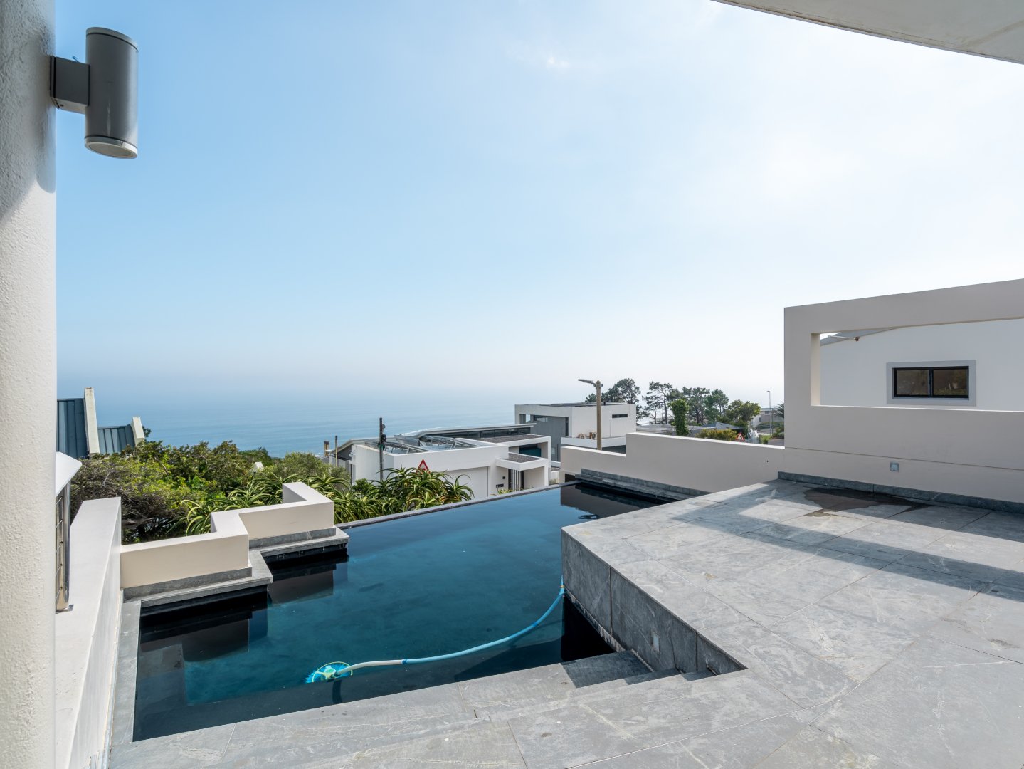 Luxury Villa For Rent in Camps Bay